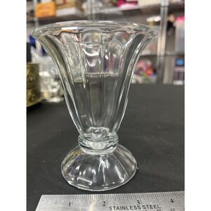 Vintage Libbey Sundae Glass Excellent Condition